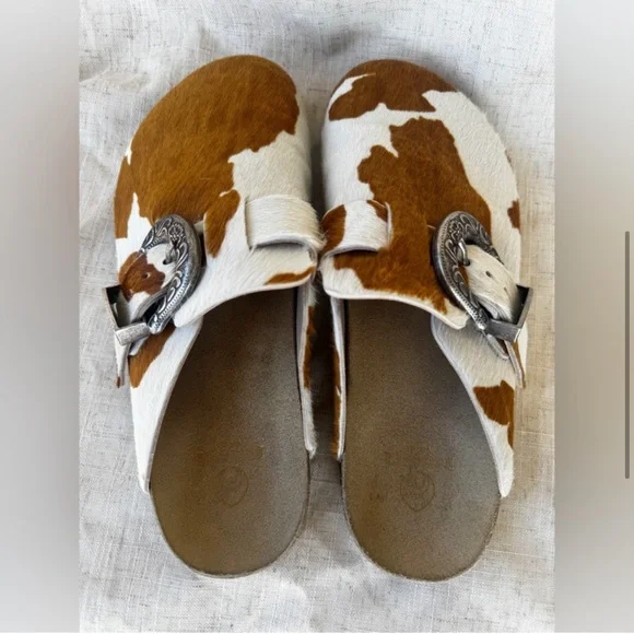 Brother Vellies The Greg Cow Print Brown and White Mules - Picture 5 of 8
